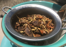 Load image into Gallery viewer, Enlighten Me...® Tea: 'Redwood Rush' Natural High CHAI (Gift tin with inspirational secret scroll messages on 'DREAM BIG' theme)